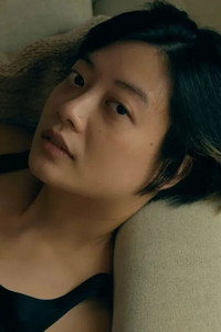 Leony Vitria Hartanti