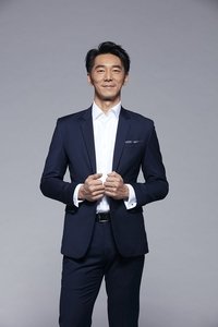 Lee Lee-Zen