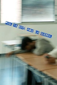 PUM. Ya está aquà la guerra.